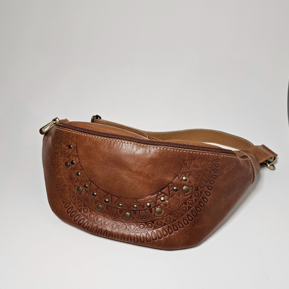 Cow leather waist bag